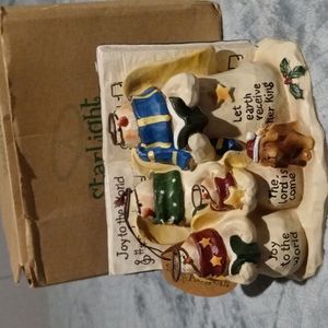 Starlight Angels music box. Plays "Joy to the World" 4 1/2 inches tall